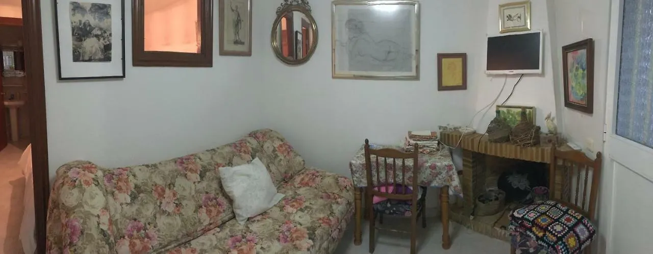Jubrique Apartment